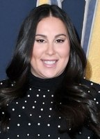 Profile picture of Claudia Oshry