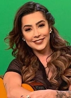 Profile picture of Lauana Prado