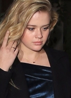 Profile picture of Ava Phillippe