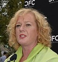 Profile picture of Lisa MacLeod