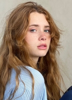 Profile picture of Violet Brinson