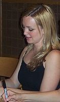 Profile picture of Tara MacLean