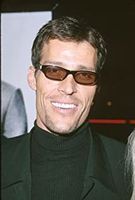 Profile picture of Anthony Robbins