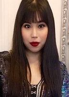 Profile picture of Rae Lim