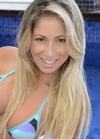 Profile picture of Carol Sertório