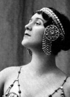 Profile picture of Lina Cavalieri