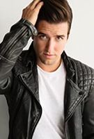 Profile picture of Logan Henderson