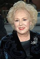 Profile picture of Doris Roberts