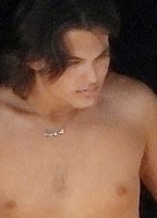 Profile picture of Damian Hurley