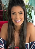 Profile picture of Ivy Moraes