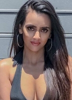 Profile picture of Azra Valani