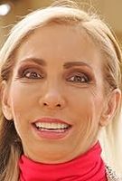 Profile picture of Lori Compi