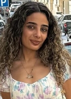 Profile picture of Farah Shams