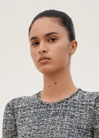 Profile picture of Aira Ferreira