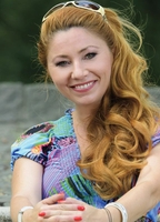Profile picture of Csekka Gyebnár