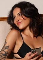 Profile picture of Mia Mon