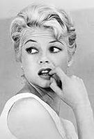Profile picture of Mary Peach