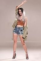 Profile picture of Arci Muñoz