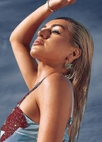 Profile picture of Caroline Derpienski