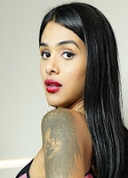 Profile picture of Julia Alves