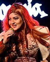 Profile picture of Dounia