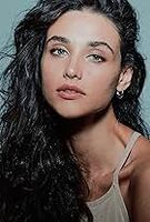 Profile picture of Débora Nascimento