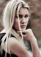 Profile picture of Linda Bartosová