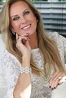 Profile picture of Helô Pinheiro