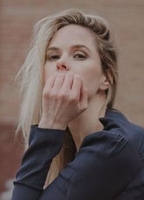 Profile picture of Leigh Bush