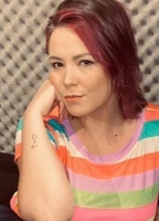 Profile picture of Nathália Siqueira