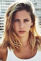 Profile picture of Chloé Coulloud