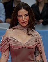 Profile picture of María Isabel