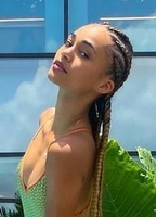 Profile picture of Mélanie Thomas