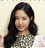 SON NA-EUN