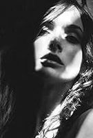 Profile picture of Zoë Bleu Sidel