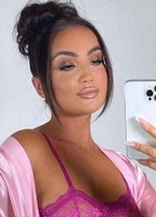 Profile picture of Ellie Kelly