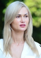 Profile picture of Ella Rose