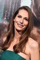 Profile picture of Geneva Robertson-Dworet