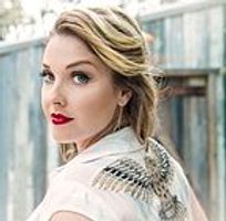 Profile picture of Sunny Sweeney