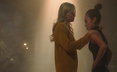 VIRGINIA GARDNER NUDE/SEXY SCENE IN MARVEL'S RUNAWAYS