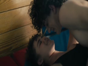 CARLA DOMINGUEZ in FISICA O QUIMICA: LA NUEVA GENERACION (2025)