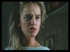 KATARZYNA FIGURA in POCIAG DO HOLLYWOOD (1987)