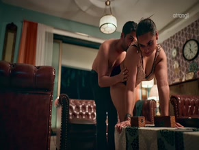 JHILMI MUKHERJEE,PURVA PARASHAR NUDE/SEXY SCENE IN MANIFESTATION