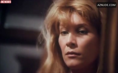 AIMILIA YPSILANTI NUDE/SEXY SCENE IN GYMNOI STO HIONI