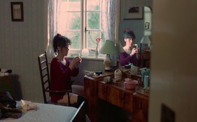 EMER MCCOURT NUDE/SEXY SCENE IN LONDON KILLS ME