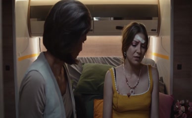 GIULIA BEVILACQUA,CHIARA FRANCINI NUDE/SEXY SCENE IN PARE PARECCHIO PARIGI