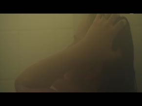 FRANKIE WALLACH NUDE/SEXY SCENE IN A L'EPREUVE