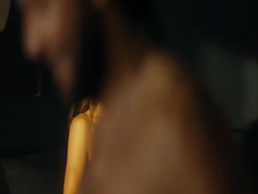 KAYLA WALLACE NUDE/SEXY SCENE IN LANDMAN