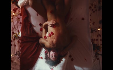 MIRA ELISA OBLING NUDE/SEXY SCENE IN HAVET ER RODT