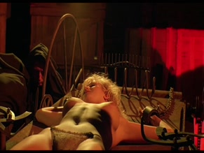 CANDICE SIMS NUDE/SEXY SCENE IN DRACULA'S WIDOW